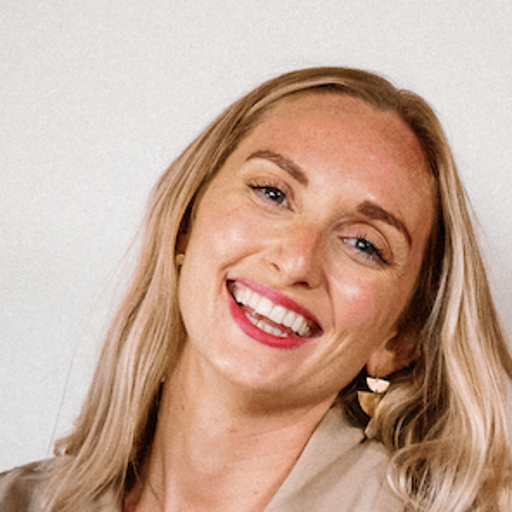 Eva Estrada-Adler